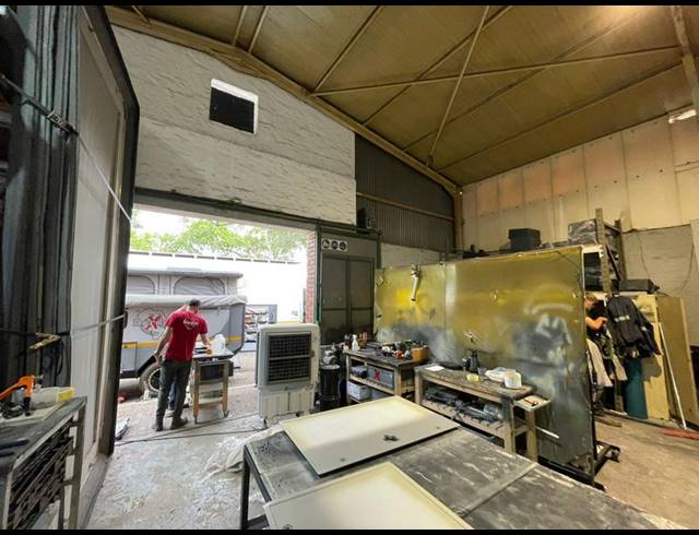 INDUSTRIAL PROPERTY TO RENT IN HENNOPSPARK